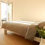 Gostinjska kuća Mira 3*