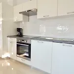 Mira Gostinjska kuća 3*