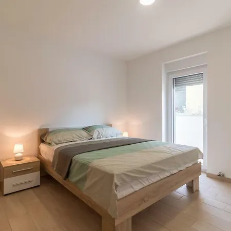 Vendégház Mira Póla