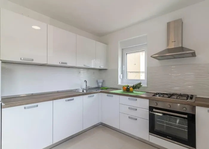 Mira Guest house Pula