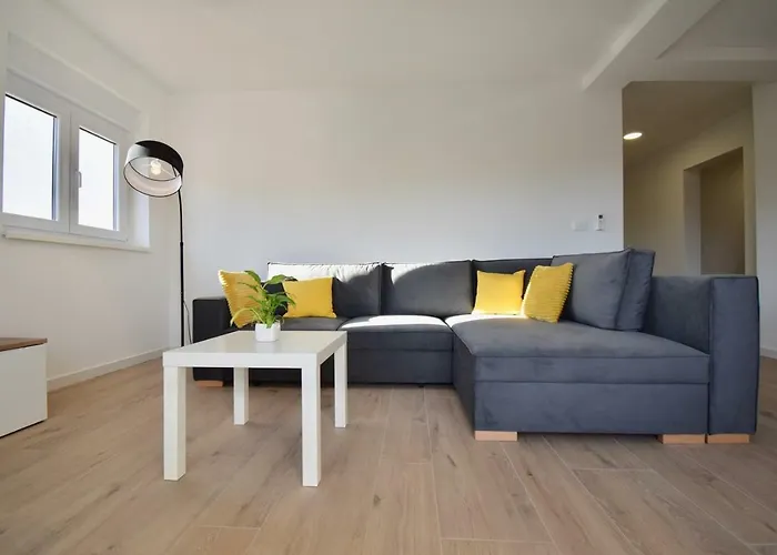 Mira Guest house Pula