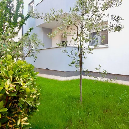 Mira בית הארחה